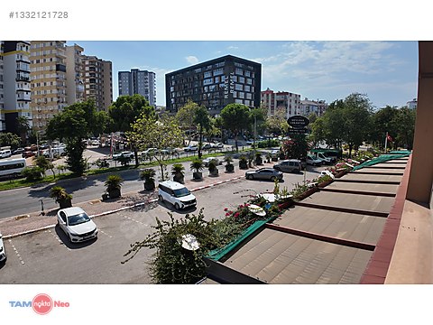 ANA CADDE CEPHELİ, AYRI GİRİŞLİ, TAM TİCARİ, 166 M² BÜRO/OFİS.