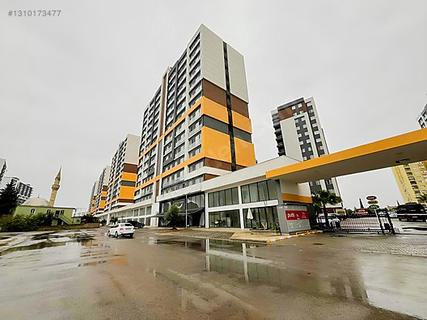 В Экпа 1207 на продажу меблированная 1+1 квартира