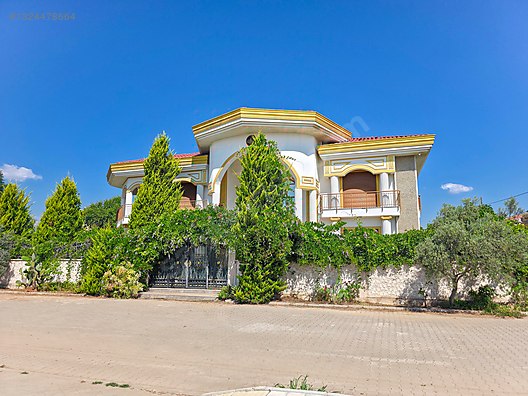 DÖŞEMEALTI YEŞİLBAYIR'DA 6+2 MÜSTAKİL LÜKS SATILIK KÖŞE VİLLA