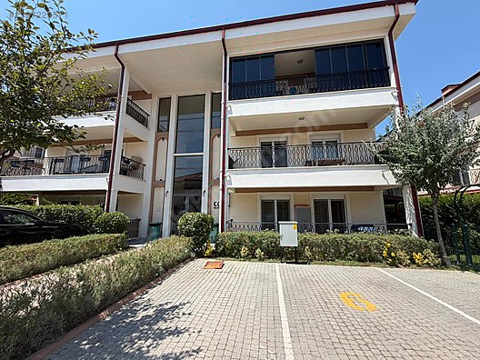 VALİ KONAKLARI 2 SİTESİ'NDE SATILIK 3+1 BAHÇE KATI DAİRE