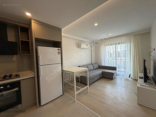 FULL ÖZELLIKLI SITEDE FULL SIFIR EŞYALI 1 + 1 KIRALIK DAIRE