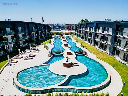 Güzeloba Kundu Kanyonda Havuz Manzaralı Full Eşyalı 1+1