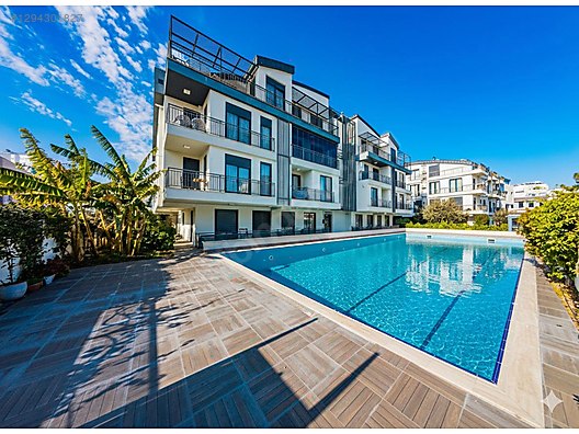 K.otoparkli, havuzlu Oliviumada sitesi yerden ısıtmalı daire