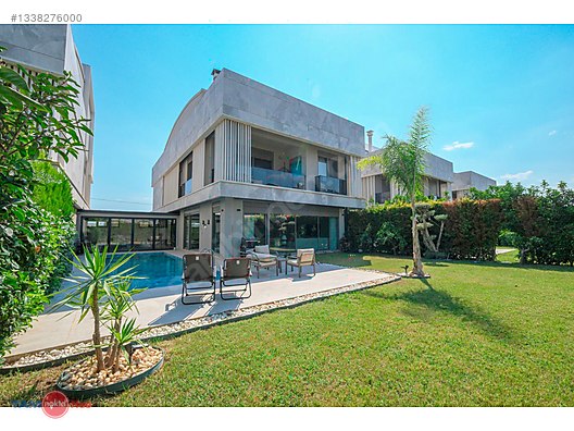 Döşemealti Altınkale'de özel havuzlu 6+1 müstakil villa