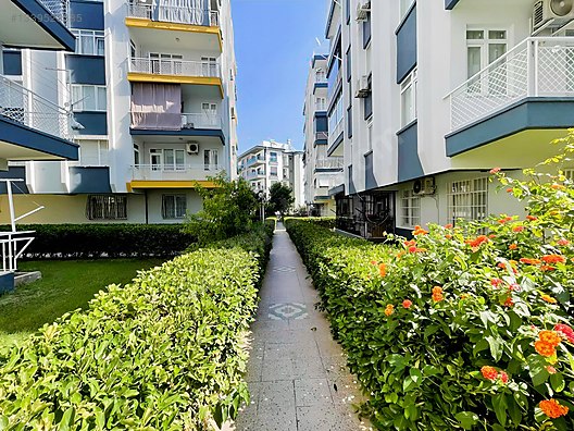 Site içi bakımli 2+1 full krediye uygun satılık daire