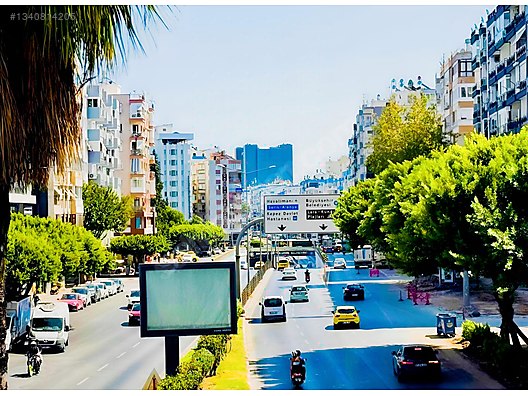 100.Yıl Cad.Üzeri masrafsız ofis katı 3+1 ayrı mutfak köşe bina