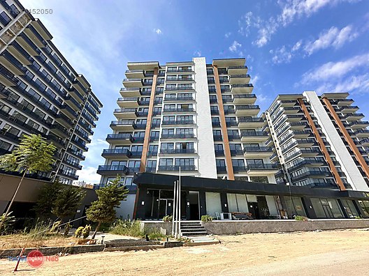 Altıntaşta Ebeveyn Banyolu Geniş 2+1 Satılık Daire
